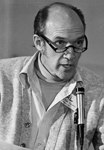 Headshot of Alan K. Simpson